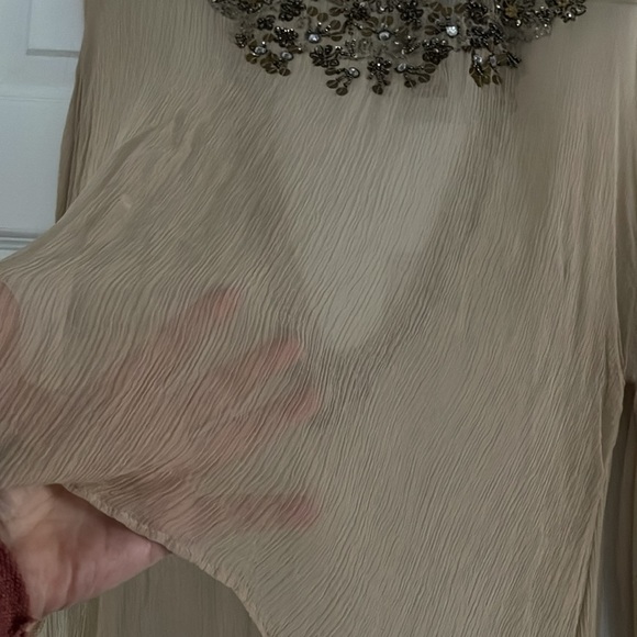 Kimchi Blue Sheer Beautiful Top - Picture 5 of 10